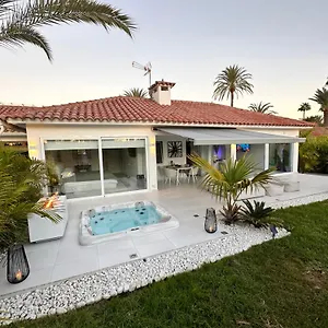 Sun Club P65 Premium Holiday home